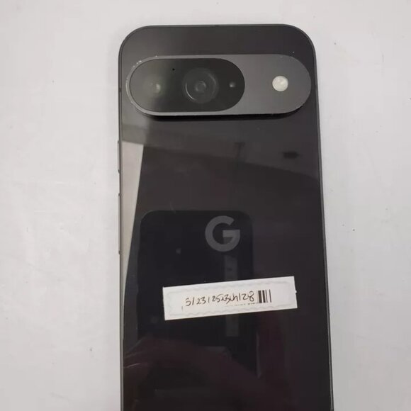 (74305-1) Google Pixel 9 Phone - Unlocked - 128GB - Picture 12 of 16